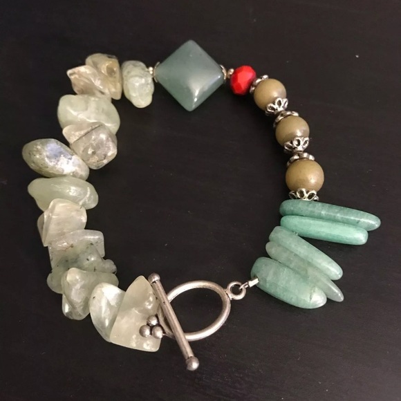 Hand Crafted Jewelry - Hand crafted Gemstone bracelet